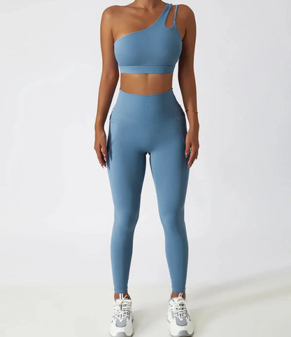 Conjunto Deportivo Con Top Un Solo Hombro de Tirantes Dobles Y Calza Ref: 1065