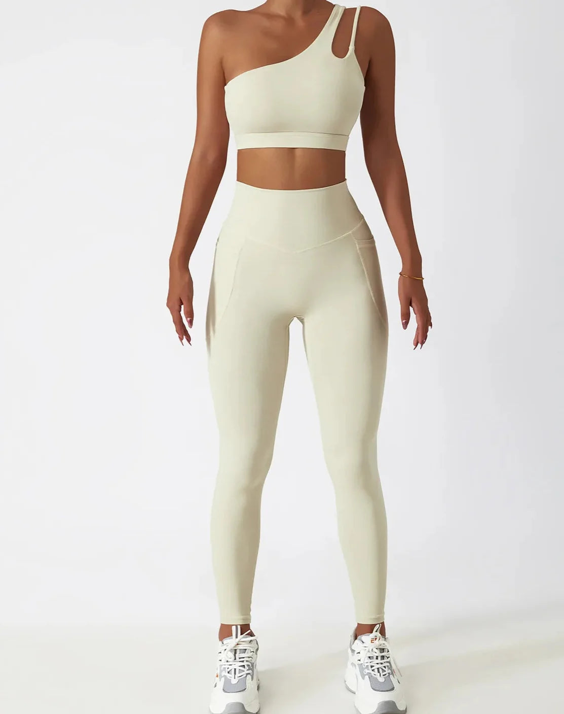 Conjunto Deportivo Con Top Un Solo Hombro de Tirantes Dobles Y Calza Ref: 1065