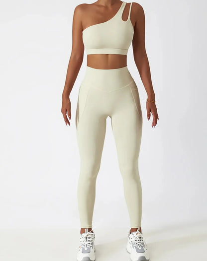 Conjunto Deportivo Con Top Un Solo Hombro de Tirantes Dobles Y Calza Ref: 1065