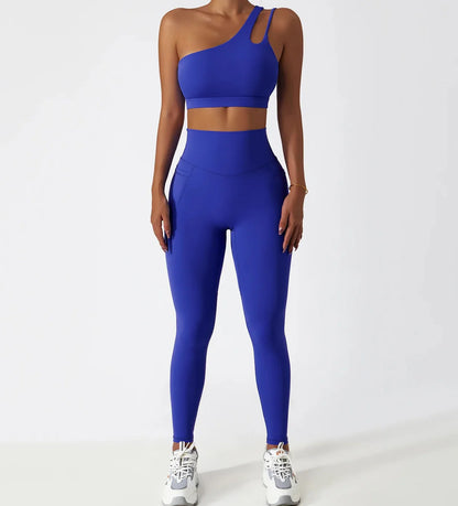 Conjunto Deportivo Con Top Un Solo Hombro de Tirantes Dobles Y Calza Ref: 1065